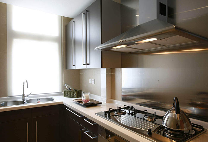 ���\�������